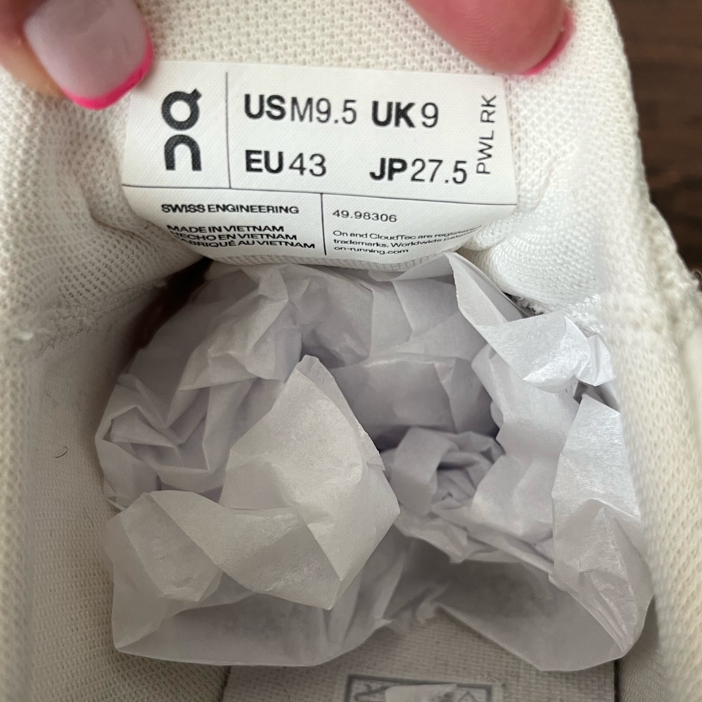 On cloud cloudaway sneakers Pearl white 9.5 - Picture 5 of 10